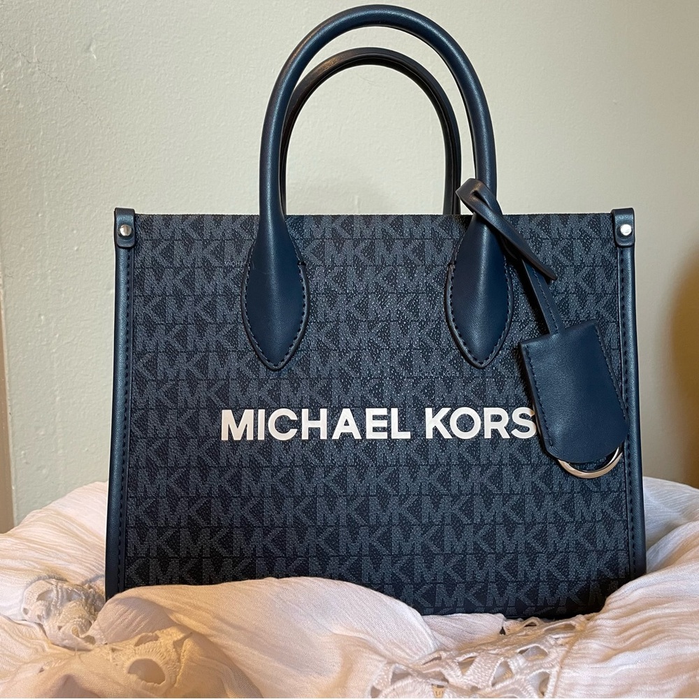 NWT Michael Kors Mirella Blue Signature Crossbody Bag - Picture 3 of 9
